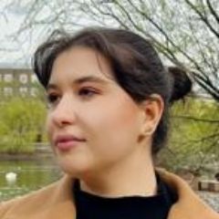 Мельникова София